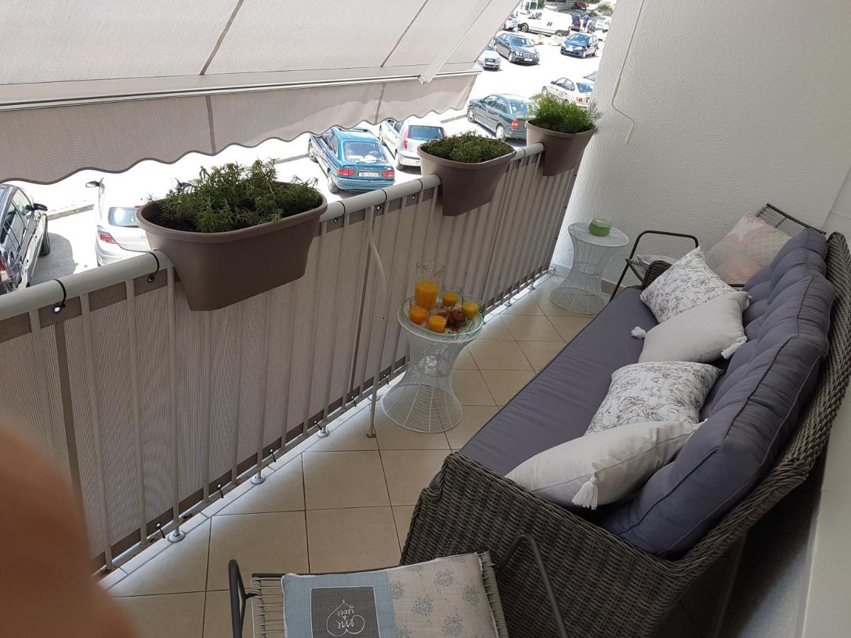 Apartman Iskra Сплит Екстериор снимка