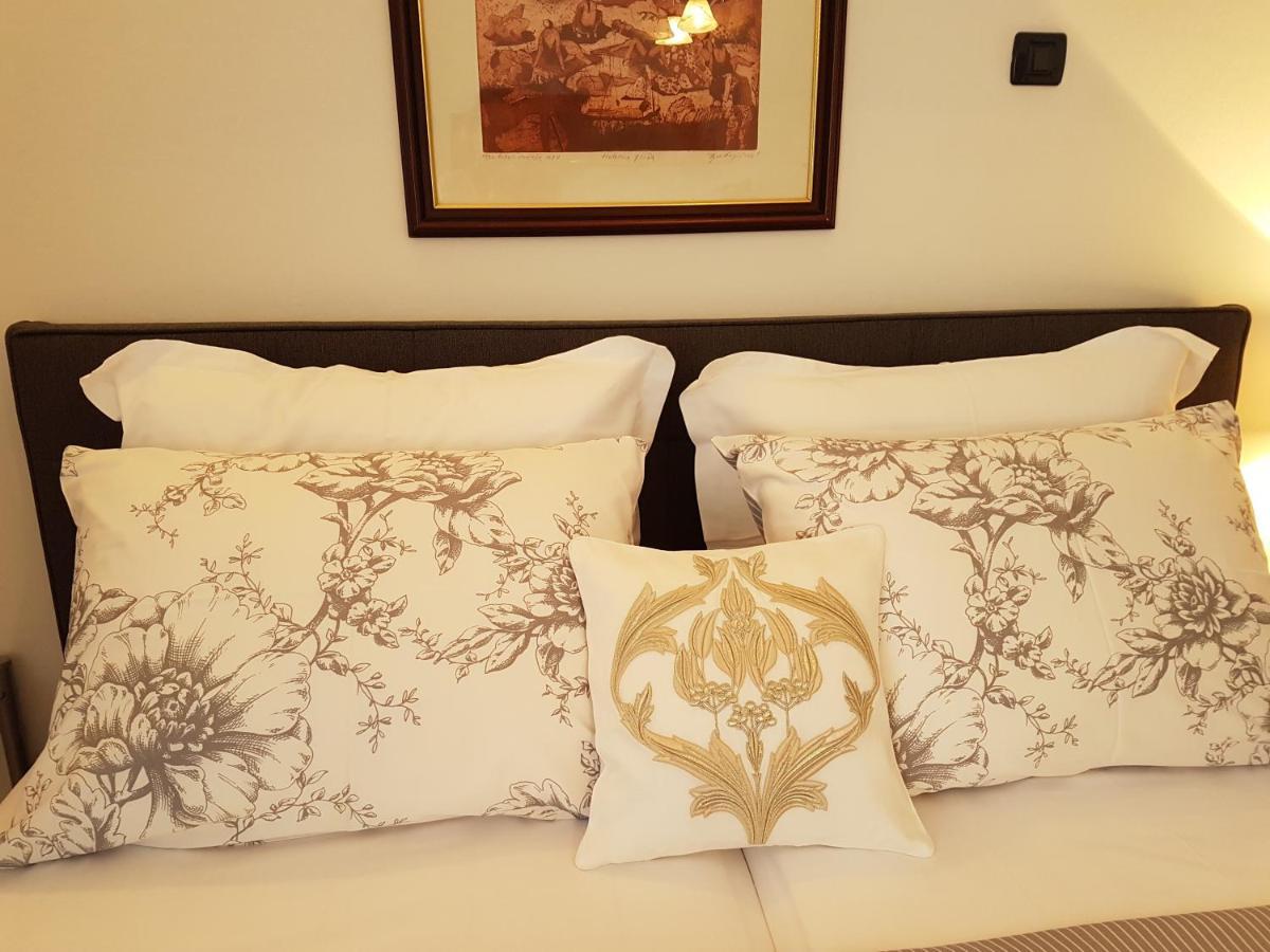 Apartman Iskra Сплит Екстериор снимка