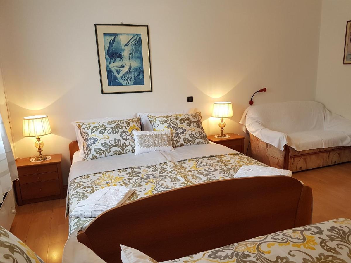 Apartman Iskra Сплит Екстериор снимка